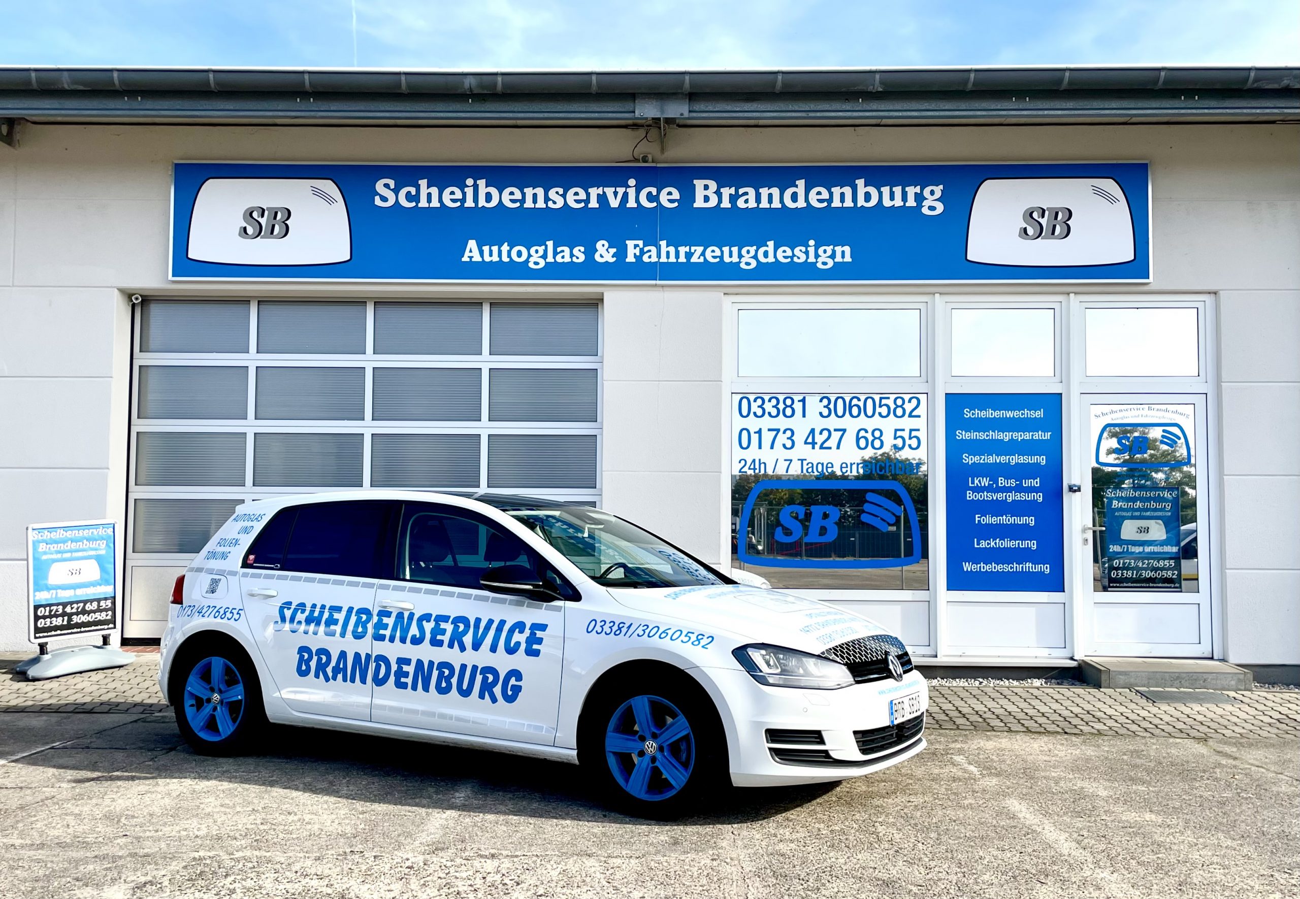 Scheibenservice Brandenburg<br>Autoglas und Fahrzeugdesign
